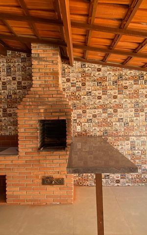 Casa à venda com 236m², 3 quartos e 3 vagas