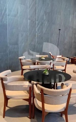 Apartamento à venda com 298m², 4 quartos e 4 vagas