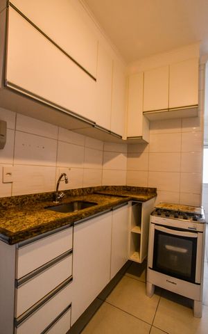 Apartamento à venda com 57m², 2 quartos e 1 vaga Apartamento à venda com 57m², 2 quartos e 1 vagaCozinha e Área de Serviço