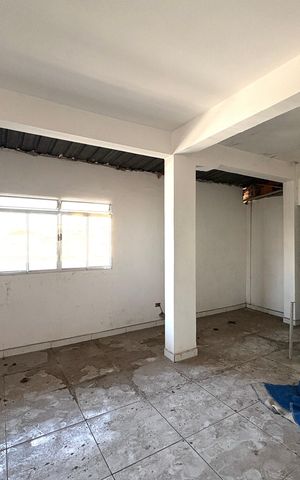 Casa à venda com 280m², 4 quartos e 2 vagasSala 2