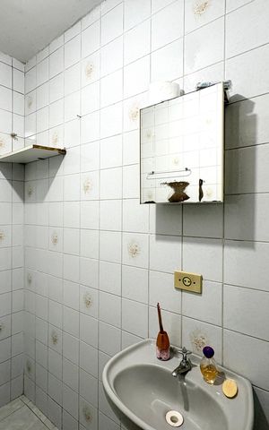 Casa à venda com 280m², 4 quartos e 2 vagasBanheiro de serviço