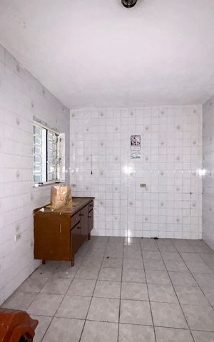 Casa à venda com 280m², 4 quartos e 2 vagasSala/ Cozinha da Edícula 2