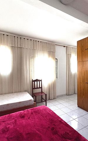 Casa à venda com 280m², 4 quartos e 2 vagasSuíte 3