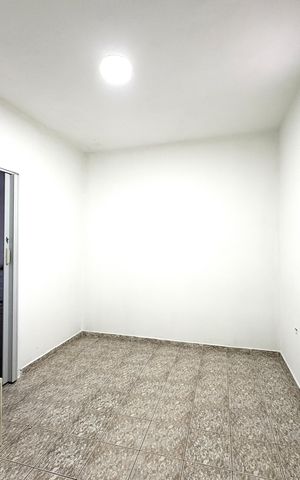 Casa à venda com 280m², 4 quartos e 2 vagasQuarto 2 - Edícula 1 