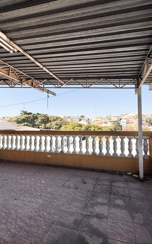 Casa à venda com 280m², 4 quartos e 2 vagasÁrea de Serviço 2 / Terraço 