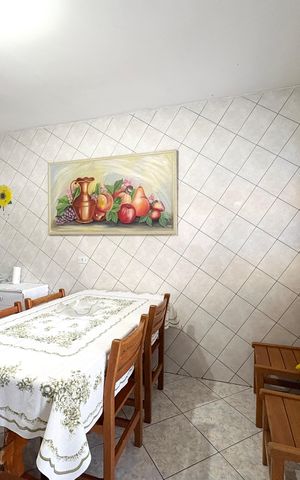 Casa à venda com 280m², 4 quartos e 2 vagasCopa