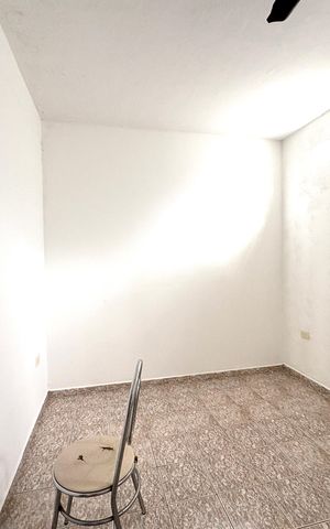 Casa à venda com 280m², 4 quartos e 2 vagasQuarto 1 - Edícula 1 