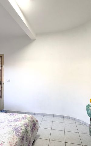 Casa à venda com 280m², 4 quartos e 2 vagasSuíte 1