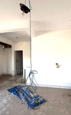 Casa à venda com 280m², 4 quartos e 2 vagasSala 2
