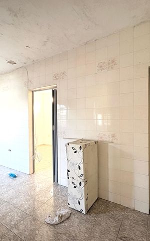 Casa à venda com 280m², 4 quartos e 2 vagasSala/ Cozinha da Edícula 1