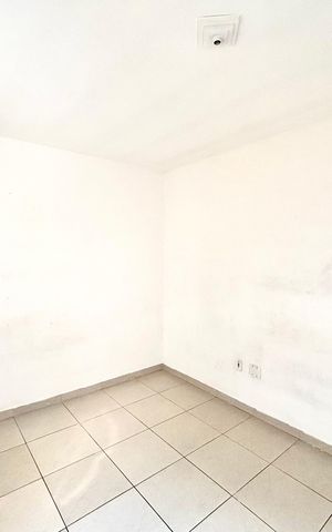 Casa à venda com 300m², 2 quartos e 2 vagasQuarto 2