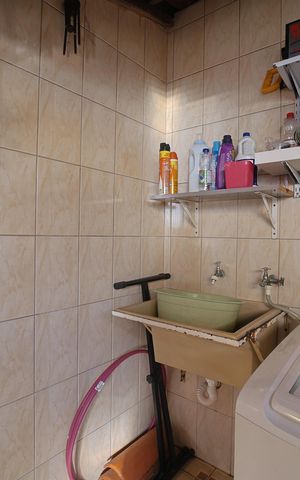 Casa de condomínio à venda com 100m², 2 quartos e 1 vagaÁrea de Serviço