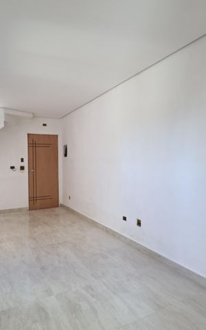 Apartamento à venda com 108m², 2 quartos e 1 vaga Apartamento à venda com 108m², 2 quartos e 1 vagaSala