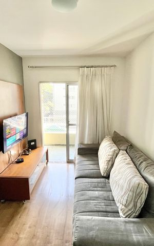 Apartamento à venda com 55m², 2 quartos e 1 vaga Apartamento à venda com 55m², 2 quartos e 1 vagaSala