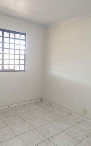 Casa à venda com 352m², 6 quartos e 2 vagas Casa à venda com 352m², 6 quartos e 2 vagasSala