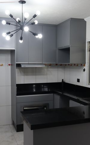 Casa à venda com 146m², 1 quarto e 4 vagasCozinha 