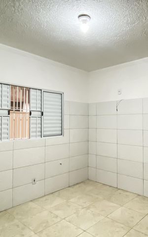 Casa para alugar com 60m², 1 quarto e sem vagaQuarto 