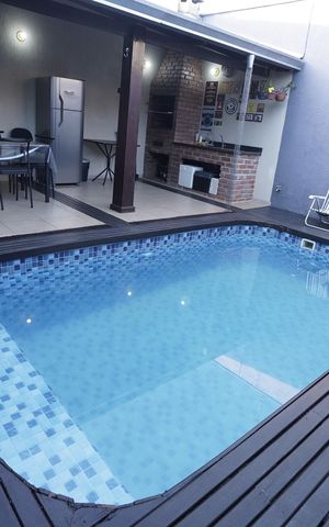 Casa à venda com 210m², 3 quartos e 3 vagas