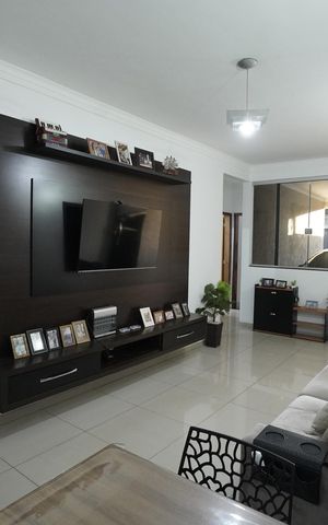 Casa à venda com 210m², 3 quartos e 3 vagas