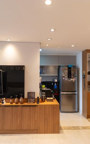 Apartamento à venda com 83m², 3 quartos e 2 vagas Apartamento à venda com 83m², 3 quartos e 2 vagasSalas
