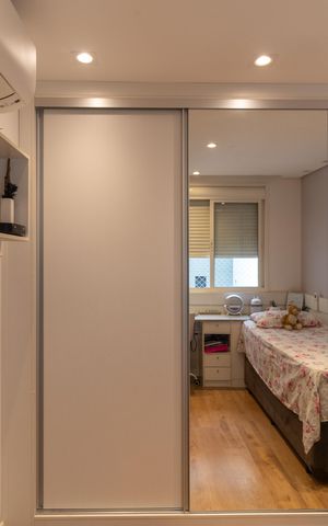 Apartamento à venda com 83m², 3 quartos e 2 vagas Apartamento à venda com 83m², 3 quartos e 2 vagasQuarto 01