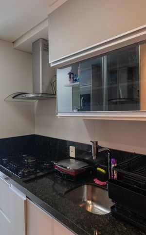 Apartamento à venda com 83m², 3 quartos e 2 vagas Apartamento à venda com 83m², 3 quartos e 2 vagasCozinha