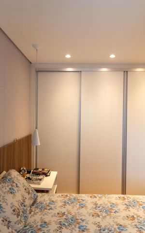 Apartamento à venda com 83m², 3 quartos e 2 vagas Apartamento à venda com 83m², 3 quartos e 2 vagasSuíte