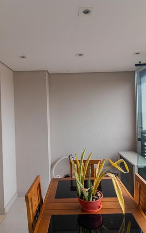 Apartamento à venda com 83m², 3 quartos e 2 vagas Apartamento à venda com 83m², 3 quartos e 2 vagasSacada