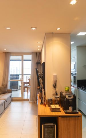 Apartamento à venda com 83m², 3 quartos e 2 vagas Apartamento à venda com 83m², 3 quartos e 2 vagasSalas