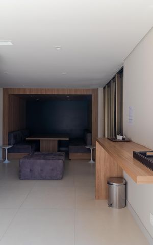 Apartamento à venda com 83m², 3 quartos e 2 vagas Apartamento à venda com 83m², 3 quartos e 2 vagasÁrea comum - Salão de festas