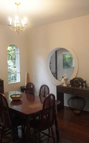 Casa à venda com 327m², 2 quartos e 4 vagasSala de Jantar