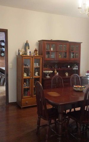 Casa à venda com 327m², 2 quartos e 4 vagasSala de Jantar