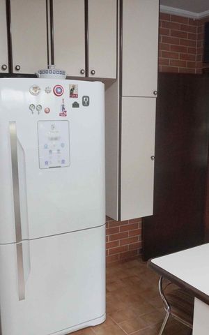 Casa à venda com 327m², 2 quartos e 4 vagasCozinha