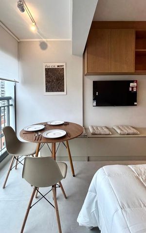 Apartamento à venda com 28m², 1 quarto e sem vaga Apartamento à venda com 28m², 1 quarto e sem vagaSala de jantar