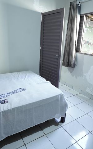 Casa à venda com 180m², 2 quartos e 3 vagas