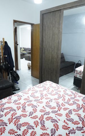 Casa à venda com 180m², 2 quartos e 3 vagas