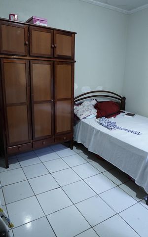 Casa à venda com 180m², 2 quartos e 3 vagas