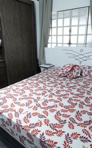 Casa à venda com 180m², 2 quartos e 3 vagas