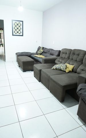 Casa à venda com 180m², 2 quartos e 3 vagas