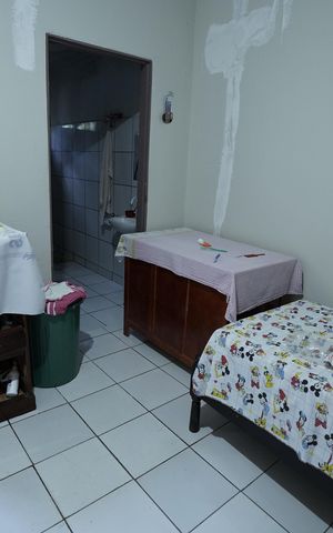 Casa à venda com 180m², 2 quartos e 3 vagas