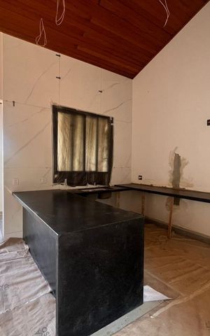 Casa de condomínio à venda com 230m², 3 quartos e 4 vagas Casa de condomínio à venda com 230m², 3 quartos e 4 vagasSala/Cozinha