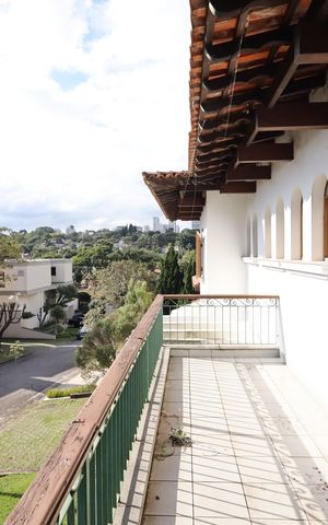 Casa de condomínio para alugar com 853m², 4 quartos e 8 vagasVaranda Quarto 1 