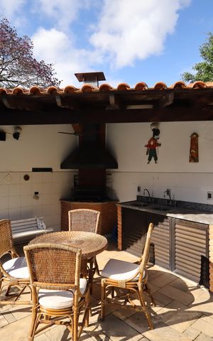 Casa de condomínio para alugar com 853m², 4 quartos e 8 vagasChurrasqueira