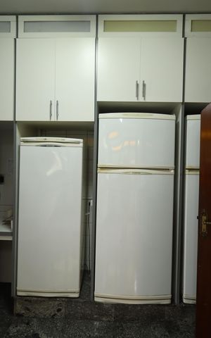 Casa de condomínio para alugar com 853m², 4 quartos e 8 vagasCozinha