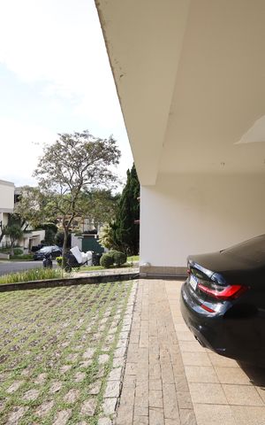Casa de condomínio para alugar com 853m², 4 quartos e 8 vagasgaragem