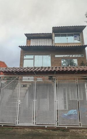 Apartamento à venda com 225m², 6 quartos e 2 vagasFachada