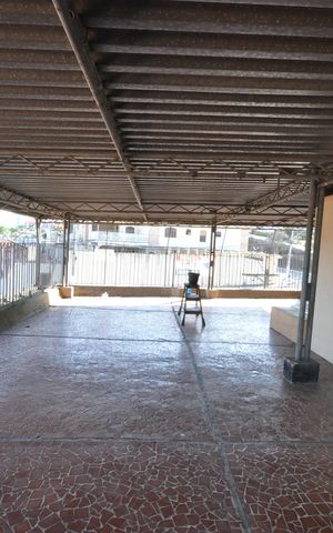Casa à venda com 452m², 3 quartos e 4 vagasTerraço