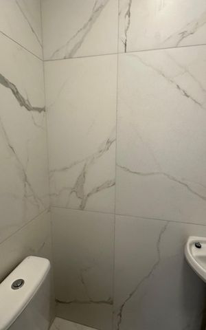 Apartamento para alugar com 245m², 4 quartos e 4 vagas Apartamento para alugar com 245m², 4 quartos e 4 vagasBanheiro de serviço