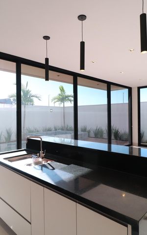 Casa de condomínio para alugar com 400m², 4 quartos e 6 vagasVaranda gourmet