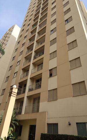 Apartamento à venda com 65m², 3 quartos e 1 vagaFachada